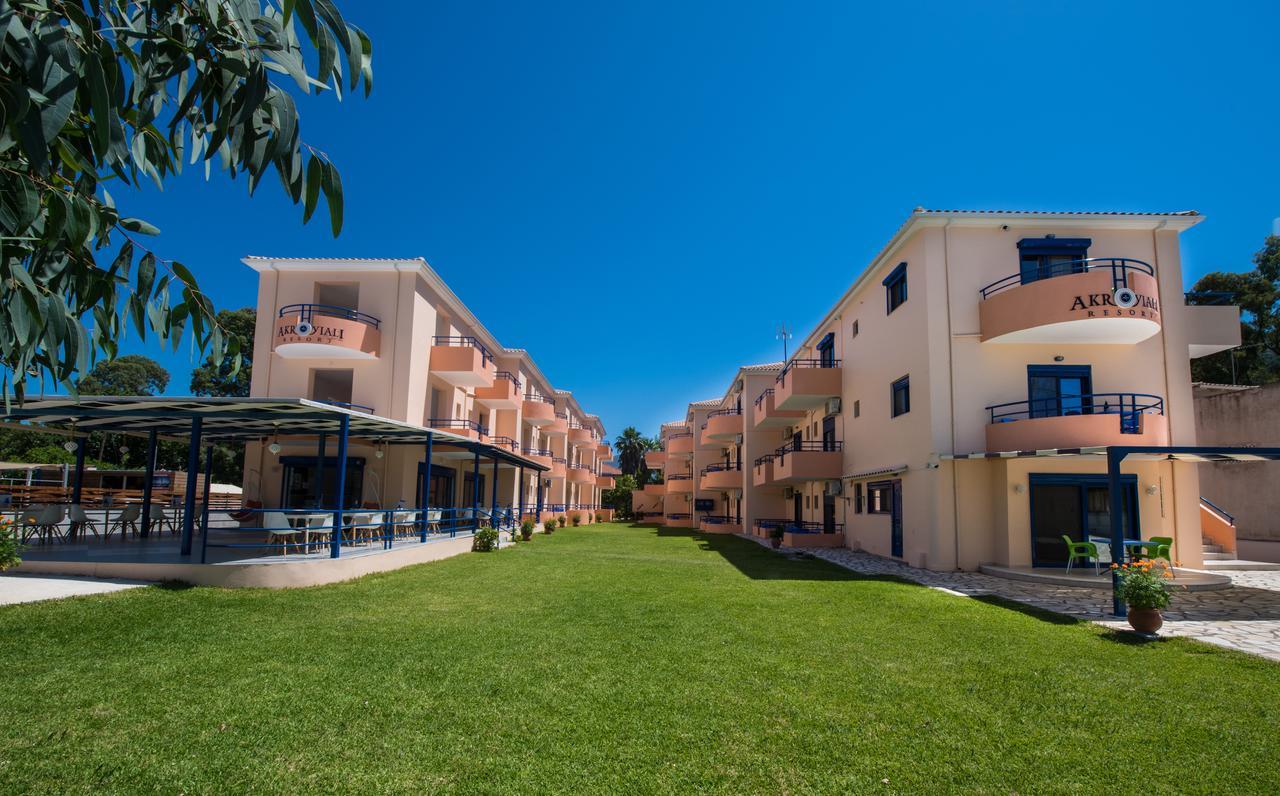 Akroyiali Resort ヴァシリキ エクステリア 写真